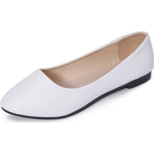 Womens shoes 2020 spring Korean casual flat shoes shallow mouth set foot shoes driving lazy peas shoes