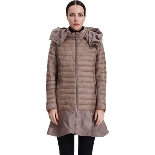 Fashion Women Cotton Jacket Ultra Light Parka Thin Long Coat Office Lady Quilted Smooth Quality Clothes High Street 17-188