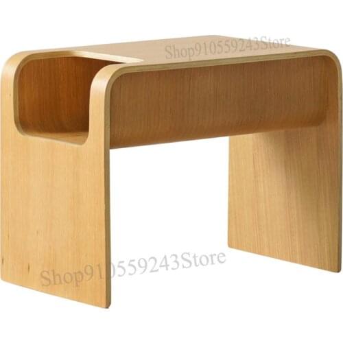 Nordic Solid Wood Sofa Side Table Mobile C-shaped Corner Table Mini Bay Window Small Coffee Table Simple Small Apartment Table S