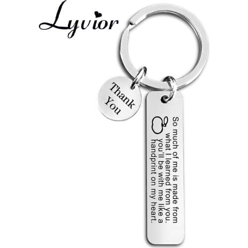 Lyvior Appreciation Keychain Gift Thank You Key Ring for Doctor Teacher Mentor Volunteer, Personalized Jewelry Key Charm