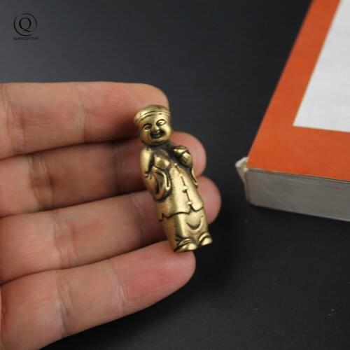Vintage Brass Giving Money Boy Keychain Pendants Jewelry Copper China Wealth Car Key Chain Ring Hangings Trinkets Birthday Gifts
