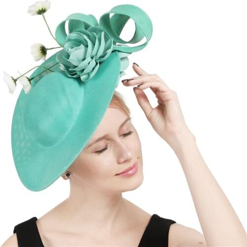 Emerald Green Derby Big Millinery Hats Women Wedding Party Fascinator Hat with Nice Floral Accessories Loops Headpiece Headband