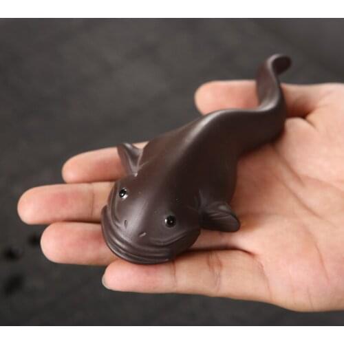 Purple Clay Tea Pets Rich Fish Every Year You Have Surplus Money Yuan Catfish Pen Holder Tea Playing Kung Fu Ornaments