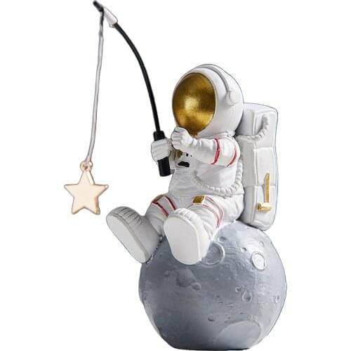 Resin Astronaut Figurines Character Spaceman Statue Collectible Ornament Character Resins Decorations for Home Accessories