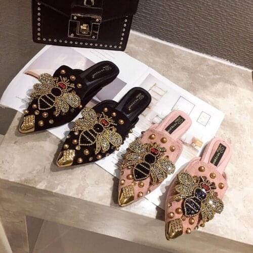 Pointed Rhinestone Rivet Womens Slippers 2021 Slip On Mules Loafer Flat Sandals Slides Beach Ladies Shoes Metal Suede Females
