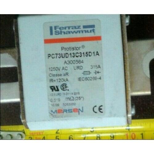 Fuses: PC73UD13C450D1A 12.5 URD 73 D11A 0450 D300567 / PC73UD13C500D1A E300568 / PC73UD13C550D1A F300569 aR