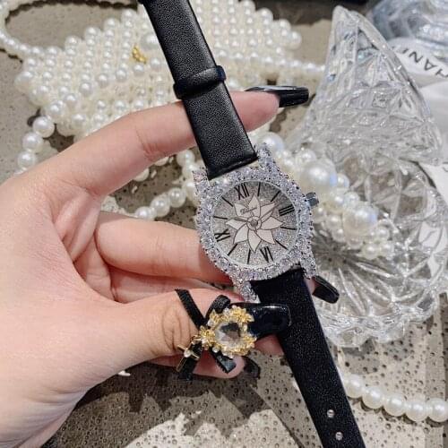 Brand Fashion Women Luxury Crystals Watches Shell Lotus Flower Wrist watch Retro Roman Watch Waterproof Real Leather Watch 2size
