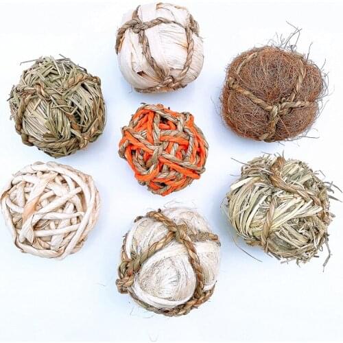 Pets Natural Small Animal Activity Chew Toys Rabbits Bird Parrot Play Rattan Balls Teeth Grinding Toy Tree Branch