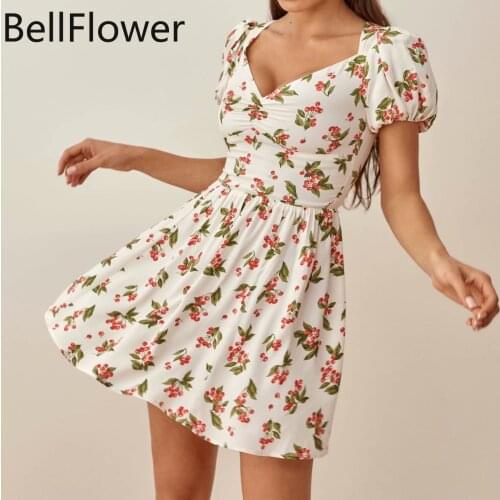 French Retro Boho Dress Clothing Women Bohemian Chiffon Draped A-LINE Puff Sleeve V-Neck Floral Short Sleeve Summer Dress 2021
