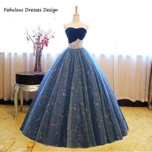 2021 Blue Sweet 16 Quinceanera Dresses Appliques Handmade Beads Ball Gown Starpless Backless Gorgeous Pageant Dress Vestidos