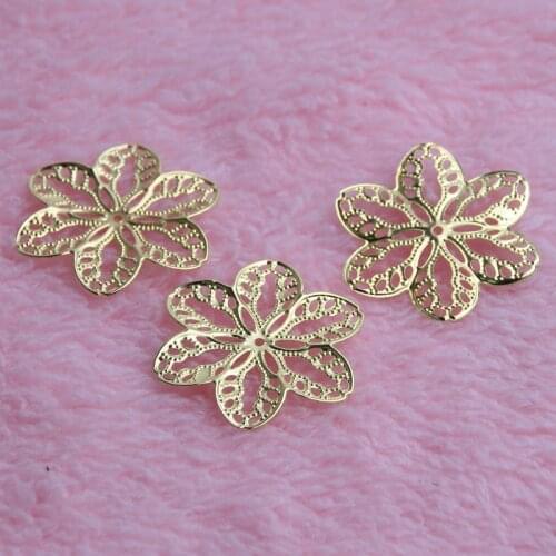 50Pcs 32mm Gold Leaves Filigree Connectors Metal Crafts Connector For Jewelry Making DIY Accessories