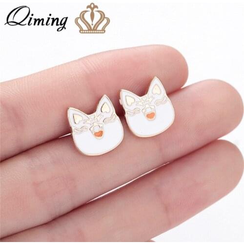 QIMING Tiny Small White Cat Stud Earring Cute Lovely Kawaii Kitten Exquisite Cat Face Enamel Jewelry Pet Animal Gifts