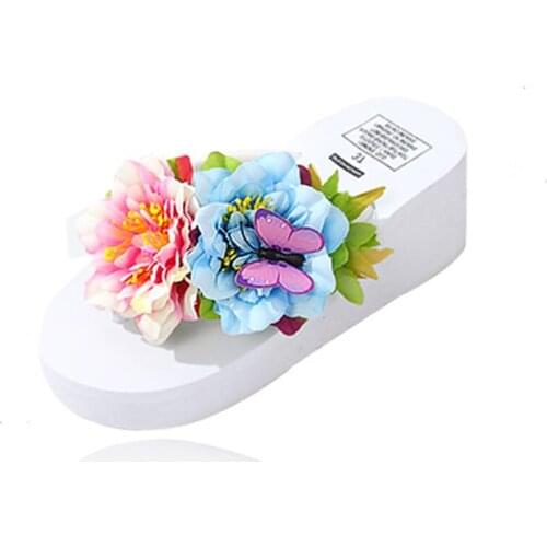 2020 summer female outdoor slip non-slip slippers butterfly flower flip-flops wear flat bottom drag thick sandals and slippers