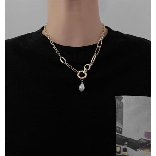 Premium Texture Natural Freshwater Pearls Pendant Necklace Euro-American Style Retro Clavicle Chain Minority Design Jewelry