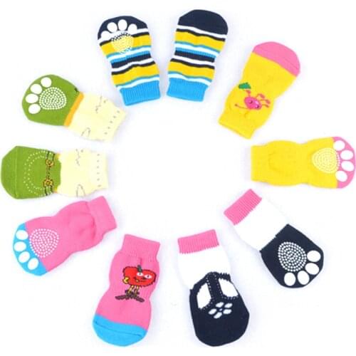 4pcs/set Dog Socks for Small Dogs Cats Cute Knit Dog Shoes Cartoon Anti Slip Socks for Winter Warm Puppy Dog Shoes Socks S/M/L