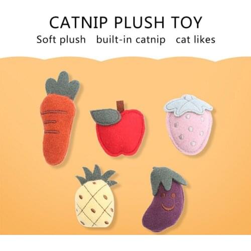 Dog Catnip Toys Plush Simulation Vegetable and Fruit Shape Dog Toys Stuffed Squeaking Pet Toy For Cats Training Aid Pet Supplies