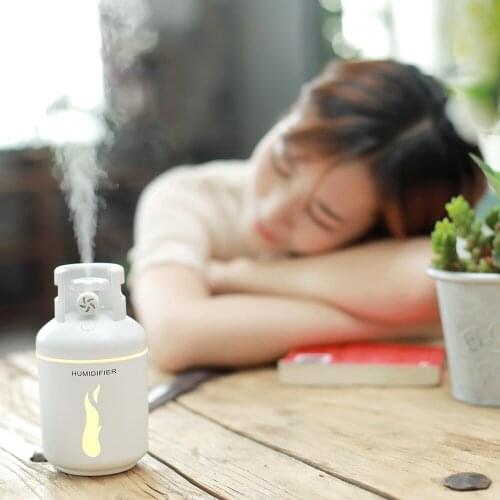 Multifunctional Gas Can Creative Large Capacity USB Mini Vehicle-mounted Aromatherapy Air Spray Humidifier