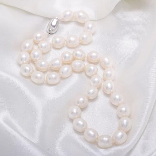 Natural Freshwater Irregular Pearl 10-11 Mm Necklace For Elegant Women Wedding Dress Gift