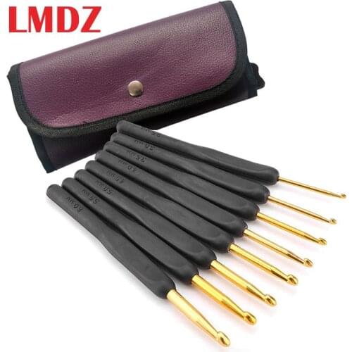 LMDZ 9Pcs/Set 2.0-6.0mm DIY Handcraft Hook Crochet Knitting Needles Soft Handle Golden Sewing Accessories Black With Bag