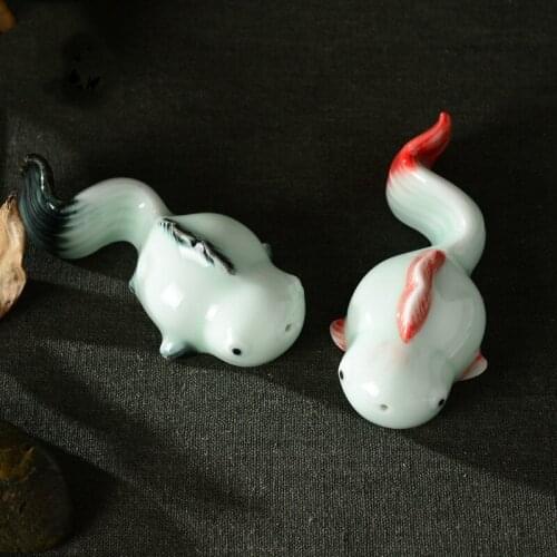 Couple Tea Pet Accessories Ceramic Lovely Fish Figurine Tea Ceremony Tea Tray Desktop Decoration New
