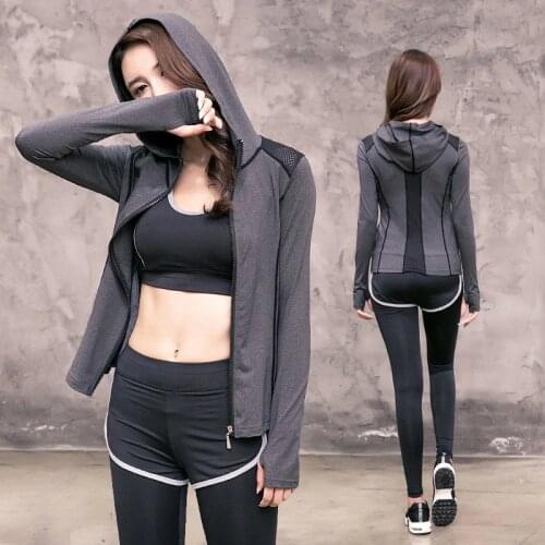 2019 womens Yoga set outdoor Fitness running sports suit jacket+pant+bra (3 piece/set) Hooded jacket and quick-drying pants bra