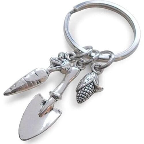 European and American foreign trade trinkets Gardener Shovel Carrot Corn Gardener Dad and Grandpa Keychain