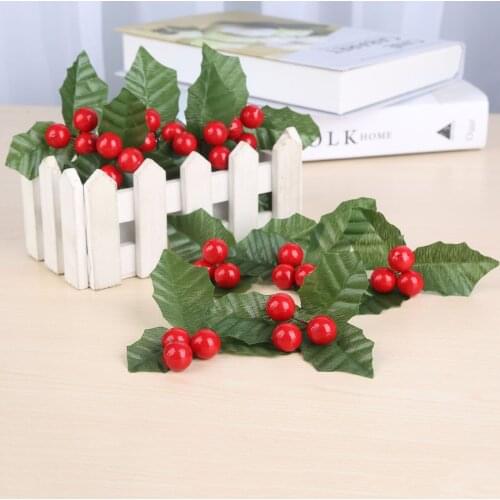 10Pcs Artificial Leaf Flower Artificial Leaf With Holly Berries For Wedding Party Home Decoration DIY Christmas Home Decor