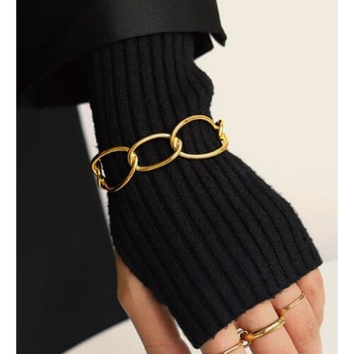 RscvonM Rigid Bracelets