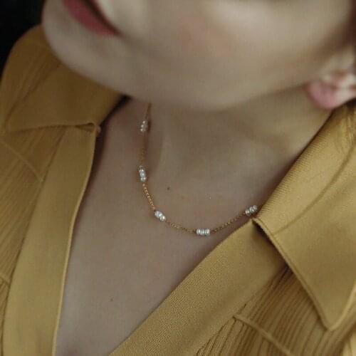 Elegant Minimalist Baroque Freshwater Pearl Necklace For Women Exquisite Gold Plated Chain Dainty Rice Pearls Necklaces Jewelry