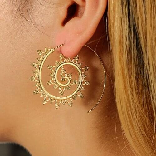 2020 New Fashion Geometric Simple Earrings for Women Big Circle Hoop Metal Earring Statement Fashion Jewelry Party