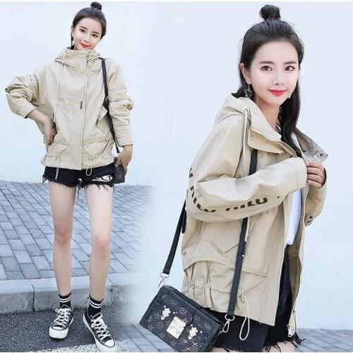 2021 Korean Spring Hooded Jackets Women Casual Loose Coats Wild Short Hooded Jacket Coats Student Coats Tops Fashion Outwear New