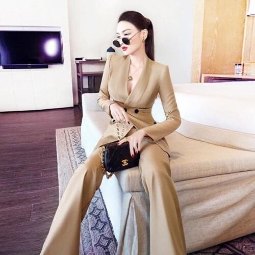 Female Autumn 2021 New Double Breasted Design Feeling Small Body Sweat Trousers Two-piece Pant Suits Two Piece Ethika Set Women