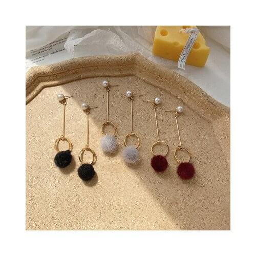 Autumn And Winter Plush Earrings Ins Personality Hair Ball Earrings Women European And American Long Retro Simple Earrings