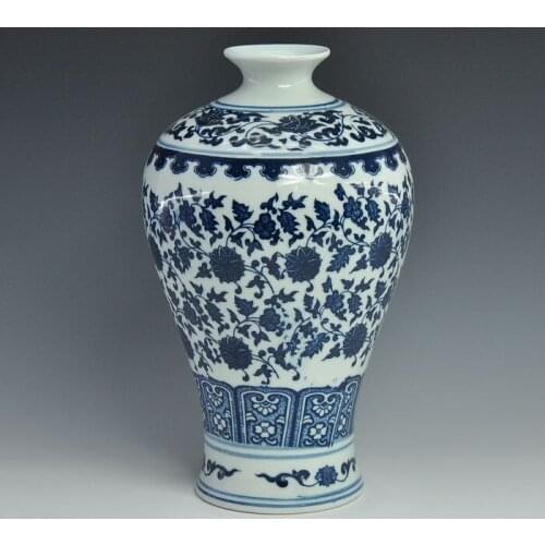 Antique Chinese Blue And White Ceramic Porcelain Vase With Qing Qianlong Mark