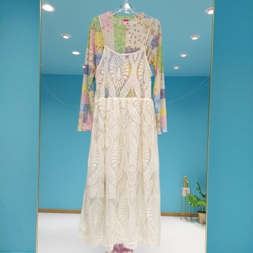 L77STREET Womens Clothing