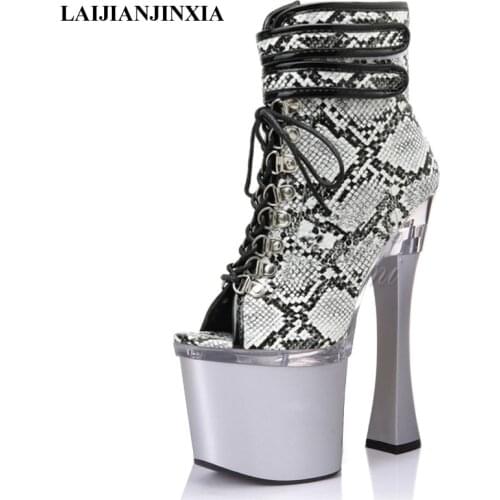 LAIJIANJINXIA New Women Sexy High Heels ANKLE Boots Platform Super Big Size 8 Inches Low Tube Short Stripper Boots Gothic Shoes