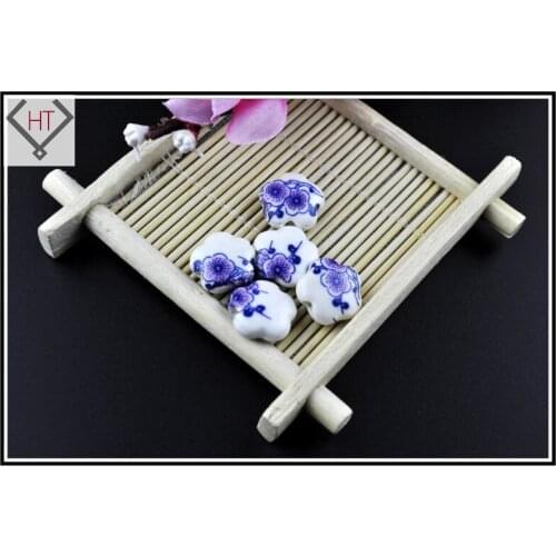 100pcs Jewelry Beads Charms Ceramic 15mm Purple Plum Blossom Hand Painting Printing Porcelain Loose Spacer Beads Wholesale
