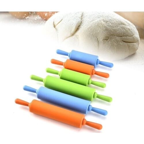 Non-stick fondant rolling pin for kids Fondant Cake Dough Roller Decorating Cake Roller crafts Baking cooking Tool Color random