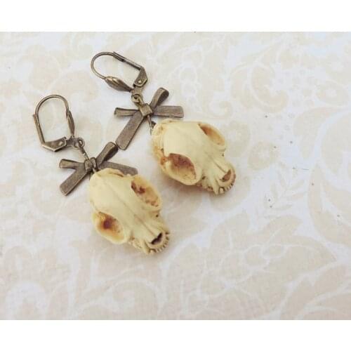 Cat Skull Earrings, Faux Taxidermy,pagan Witch Goth Skull Jewelry,Gothic Victorian, Steampunk Jewelry, Animal Skull Gift for Her
