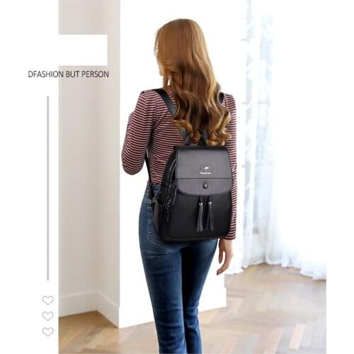 High Quality Schoolbag 2021 Feminin Women Leather Backpack Pure Black Women Traveling Backpack Preppy