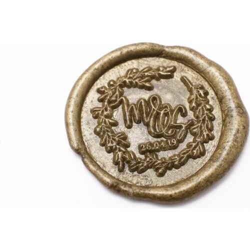 Personalized Initials with Wreath wax seal stamp/Custom wedding seals/wedding invitation seal/custom wedding stamp
