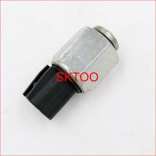 Car Reversing Reverse Light Switch/Back-up switchFor Ford Cougar/Focus/Mondeo/C-MAX/S-Max 1087523/XS4T-15520-AB