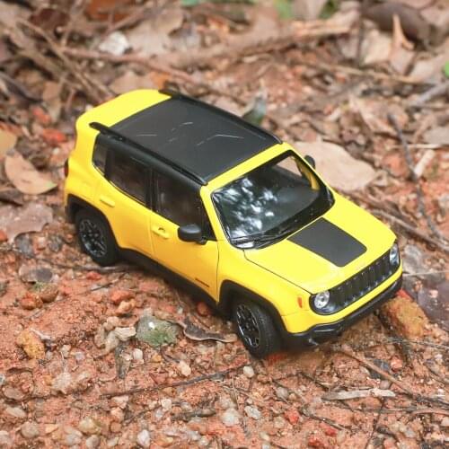 WELLY 1:24 Jeep Renegade Trailhawk SUV Alloy Luxury Vehicle Diecast Pull Back Cars Model Toy Collection
