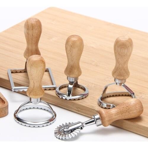 6 Different Shapes of Zinc Alloy Biscuit Molds, Snack Cakes, Dumpling Crusts, Cakes, Die Cutters, Baking Utensils, Kitchen Tools