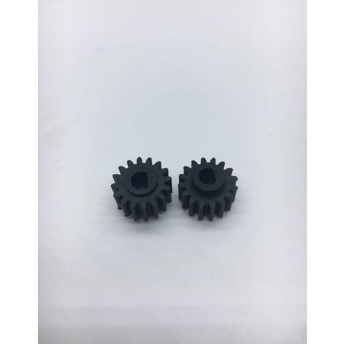 Free shipping ! 2pcs/lot pinion gear for Hitachi excavator stepping motor,Hitachi Excavator EX200 Parts,Hitachi digger parts