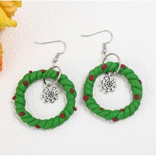 Christmas Clay Earrings Mistletoe Fashion Trendy Originality Funny Drop Statement Earrings for Women Party