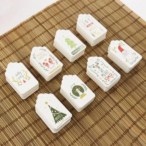 50PCS Christmas Series Kraft Paper Tags Small Card DIY Crafts Hang Tag With Rope Christmas Party Labels Gift Wrapping Supplies