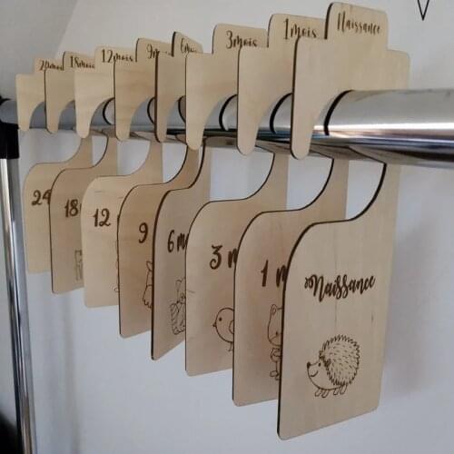 Newborn to 24months 8pcsAcrylic Baby Clothes Divider Hangers Baby Nursery Clothes Closet Organizers