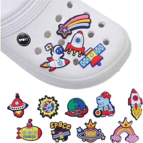 Single Sale 1pc PVC Cartoon Character Shoe Charms,Shoe Buckles Accessories Fit Bands Bracelets Croc JIBZ,Kids Party X-mas Gift