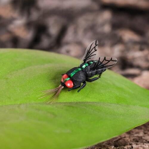 Bionic Bee Fishing Lures Treble Hooks Floating Water Fly Hook Portable Fly Bee Flies Fishing Hook High Simulation Insect Lures